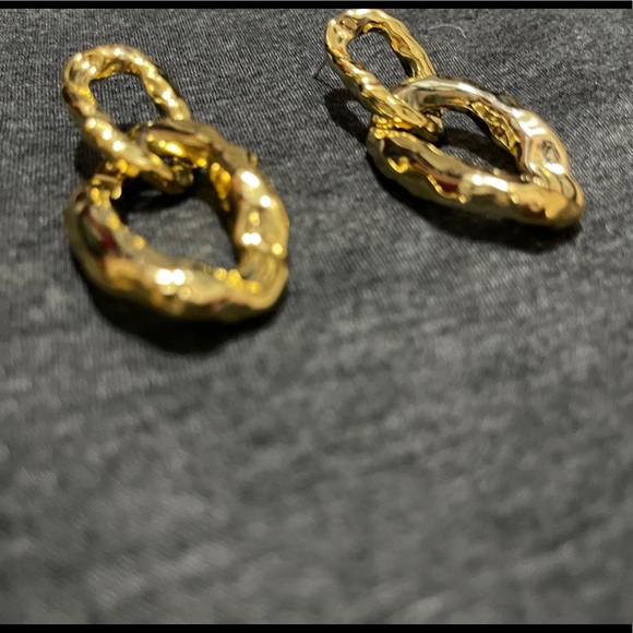 Gorgeous earing for this christmas! - Picture 2 of 4